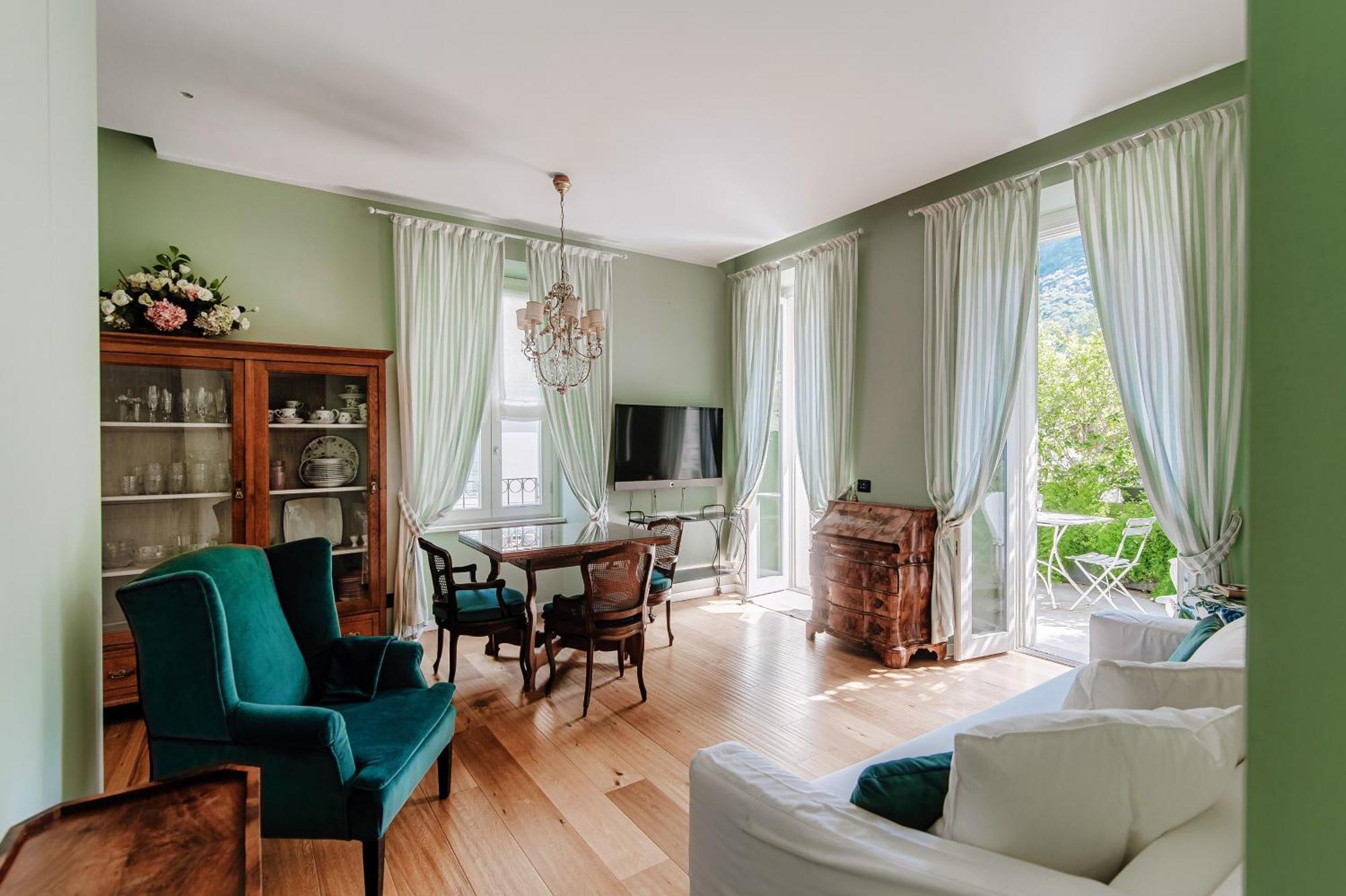 Green Home 65 - The House Of Travelers Комо Екстер'єр фото