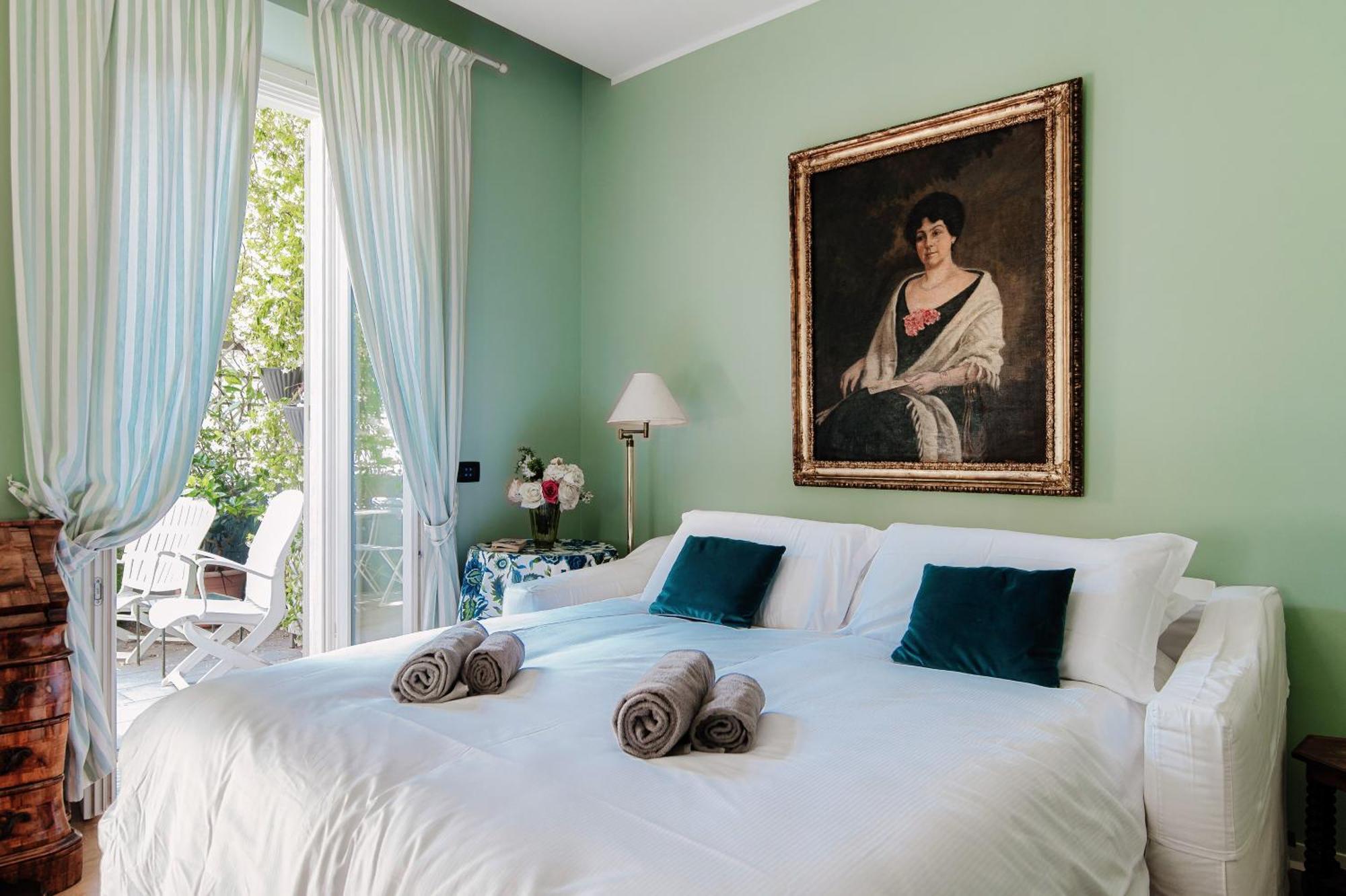 Green Home 65 - The House Of Travelers Комо Екстер'єр фото