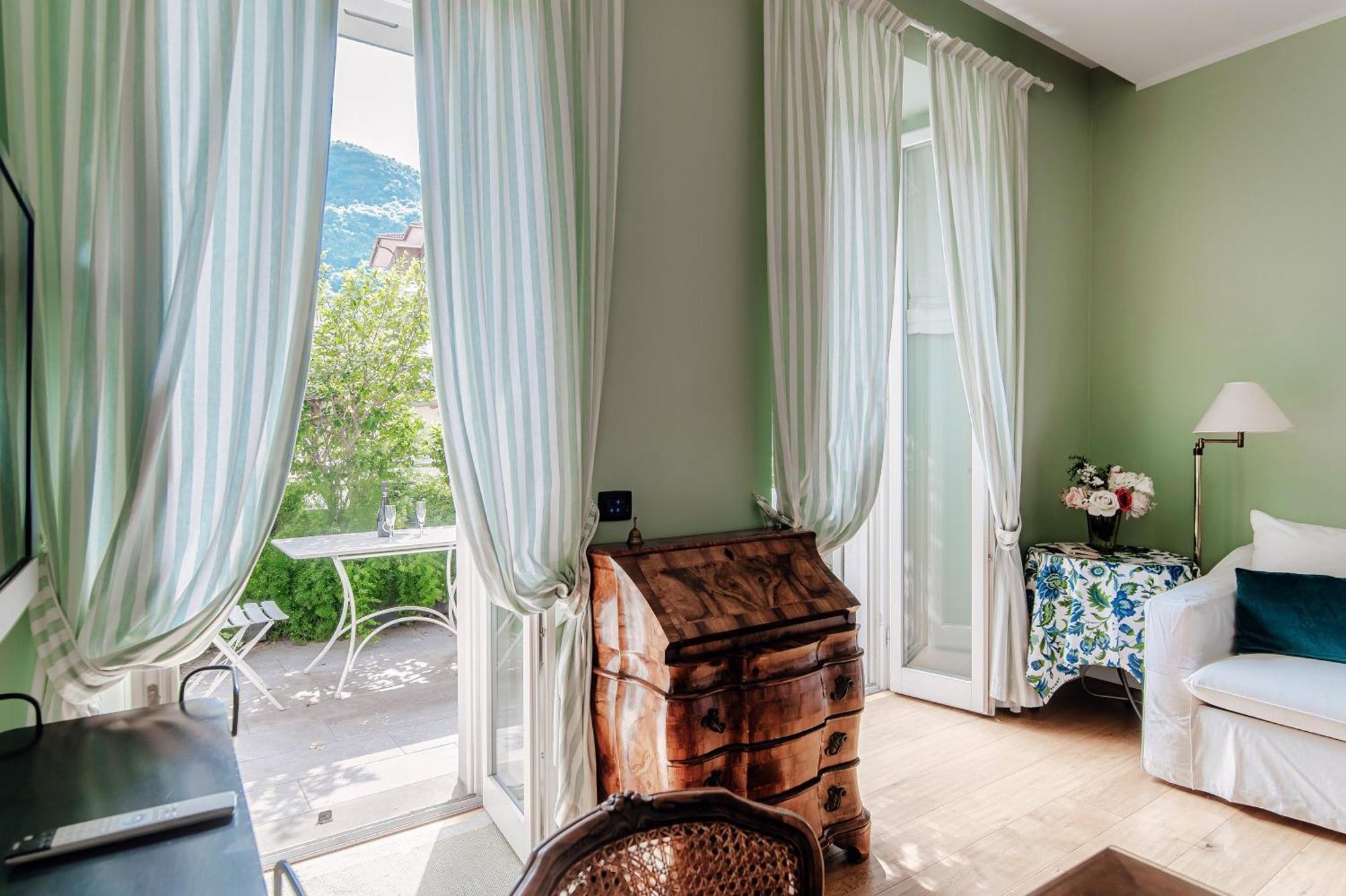 Green Home 65 - The House Of Travelers Комо Екстер'єр фото