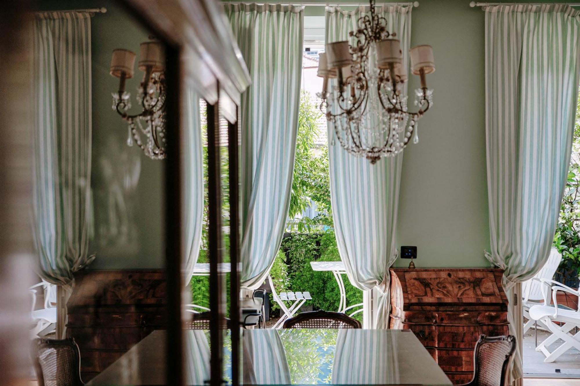 Green Home 65 - The House Of Travelers Комо Екстер'єр фото