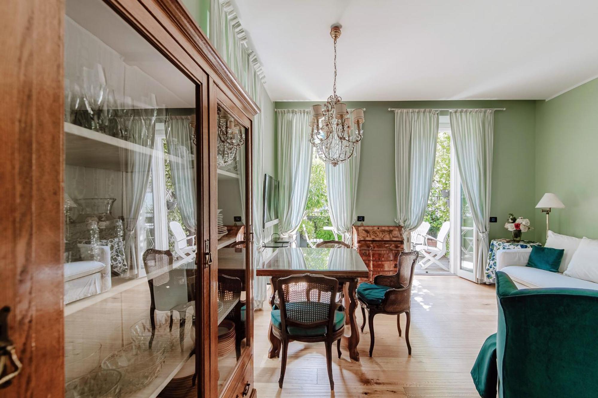 Green Home 65 - The House Of Travelers Комо Екстер'єр фото